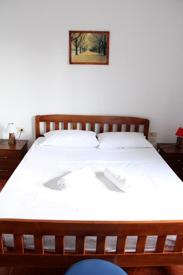 Hotel Italia Tirana Buitenkant foto